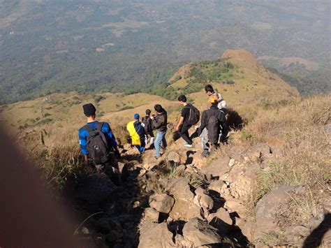 Keamanan dalam Melakukan Adventure: Gunung Penanggungan trekking Jawa Timur